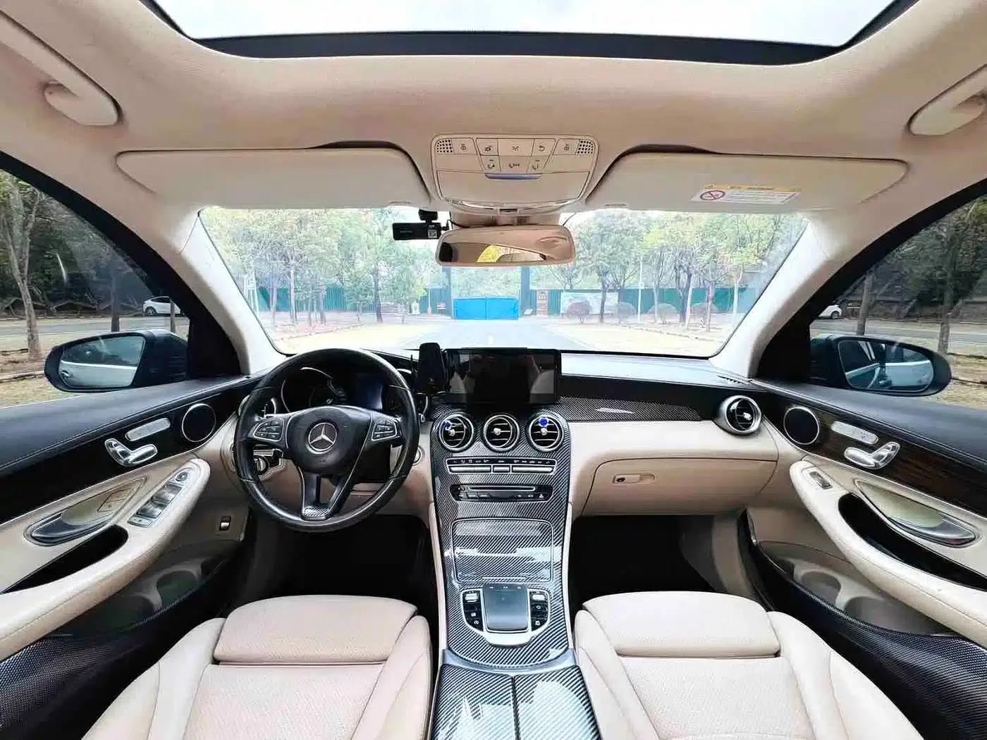 2016 Mercedes-Benz GLC 260 4MATIC Luxury — миниатюра 4