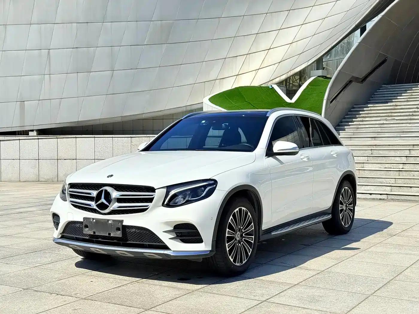 2018 Mercedes-Benz GLC 260 4MATIC Dynamic — миниатюра 1
