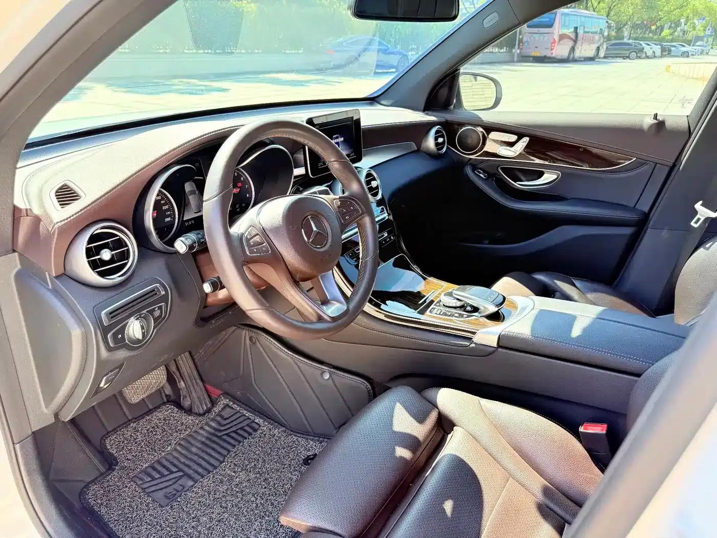 2018 Mercedes-Benz GLC 260 4MATIC Dynamic — миниатюра 7