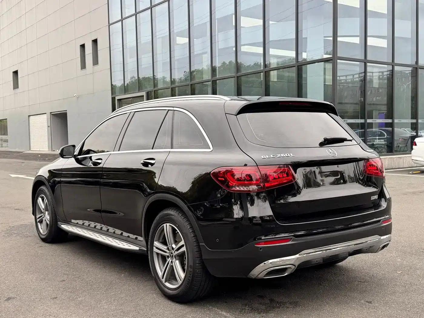 2022 Mercedes-Benz GLC 260 L 4MATIC Dynamic — миниатюра 18
