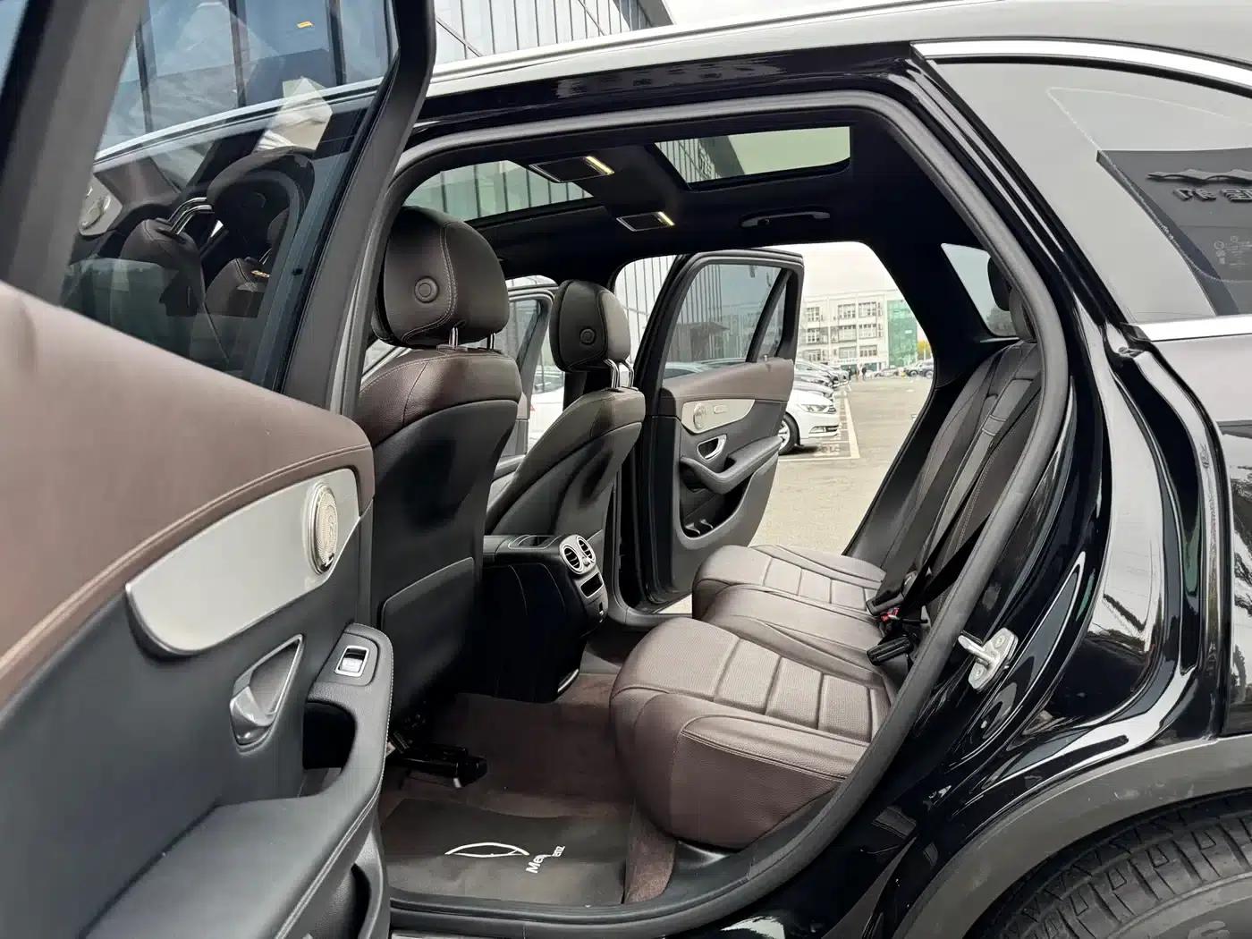 2022 Mercedes-Benz GLC 260 L 4MATIC Dynamic — миниатюра 7