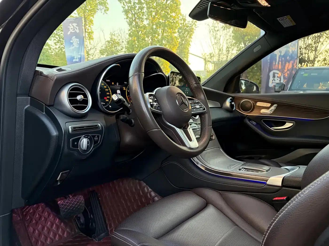 2021 Mercedes-Benz GLC 260 L 4MATIC Luxury — миниатюра 4