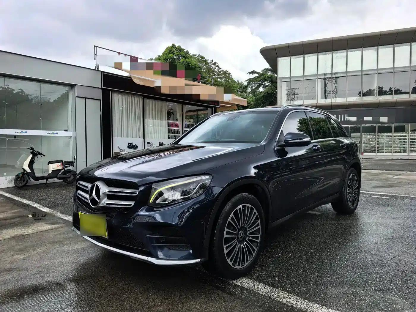 2017 Mercedes-Benz GLC 260 4MATIC Dynamic — миниатюра 1