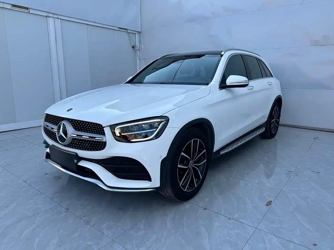 2020 Mercedes-Benz GLC 300 L 4MATIC Dynamic — миниатюра 1