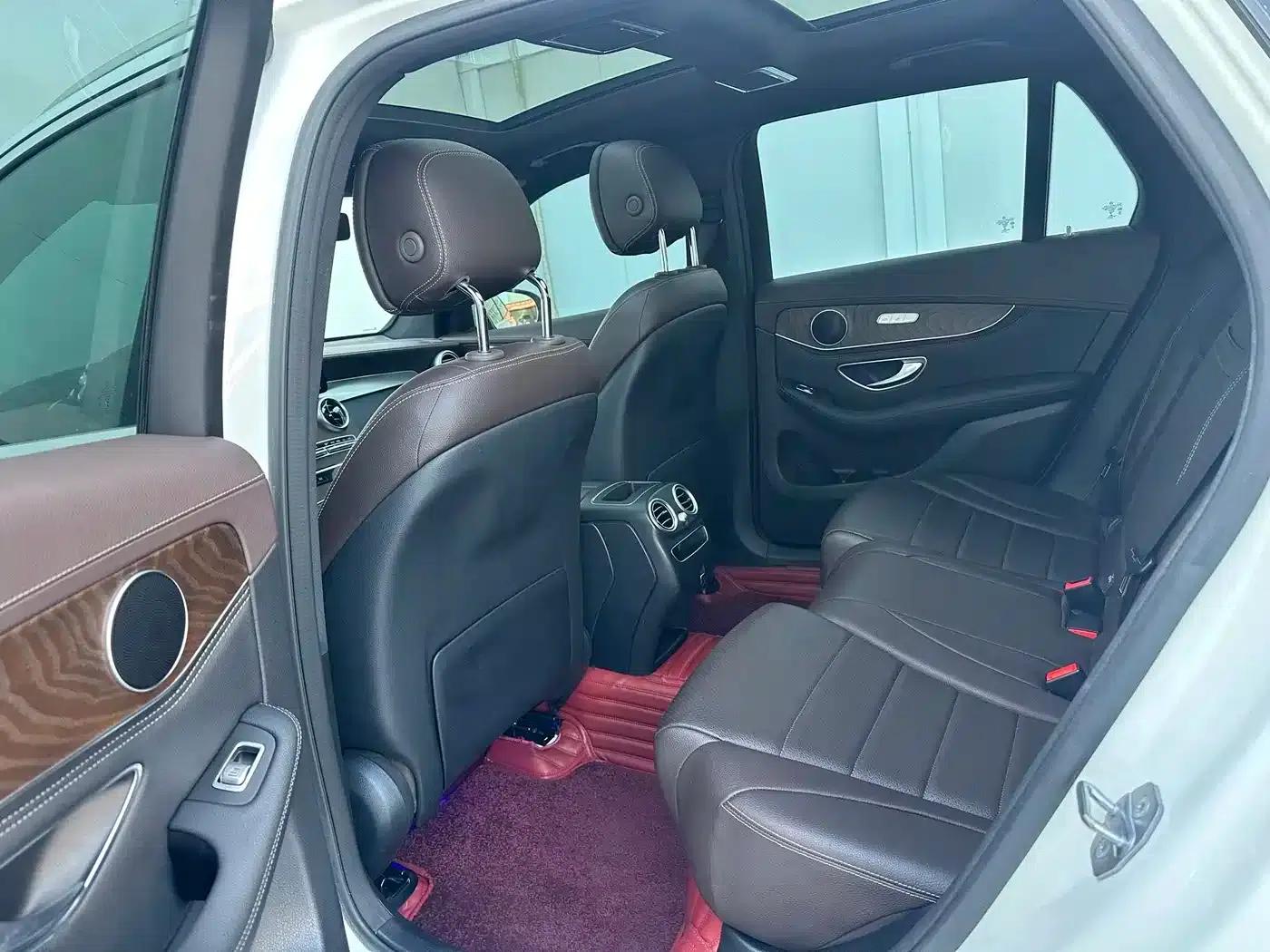 2020 Mercedes-Benz GLC 300 L 4MATIC Dynamic — миниатюра 6