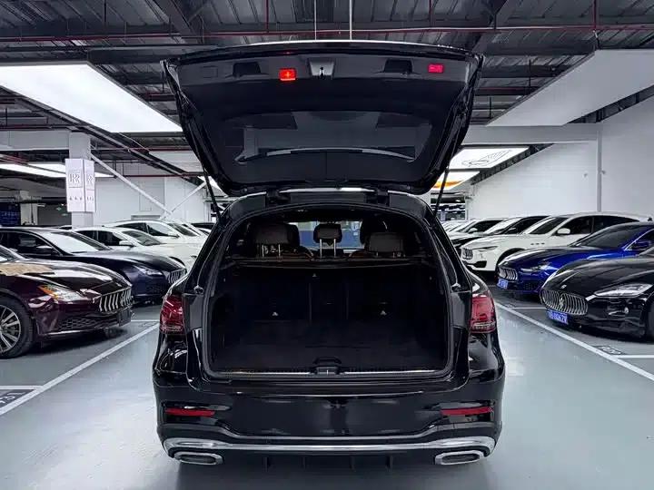 2020 Mercedes-Benz GLC 260 L 4MATIC Luxury — миниатюра 17