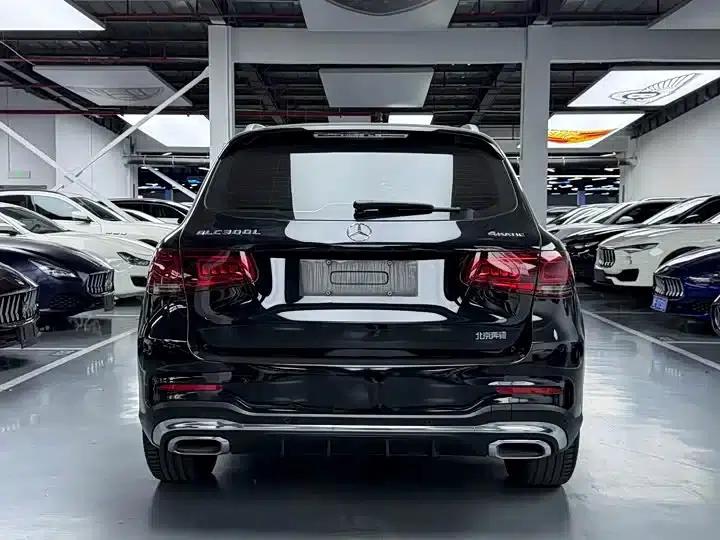 2020 Mercedes-Benz GLC 260 L 4MATIC Luxury — миниатюра 19