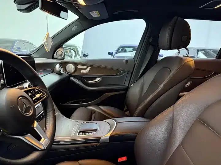 2020 Mercedes-Benz GLC 260 L 4MATIC Luxury — миниатюра 4