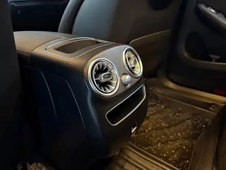 2020 Mercedes-Benz GLC 260 L 4MATIC Luxury — миниатюра 10