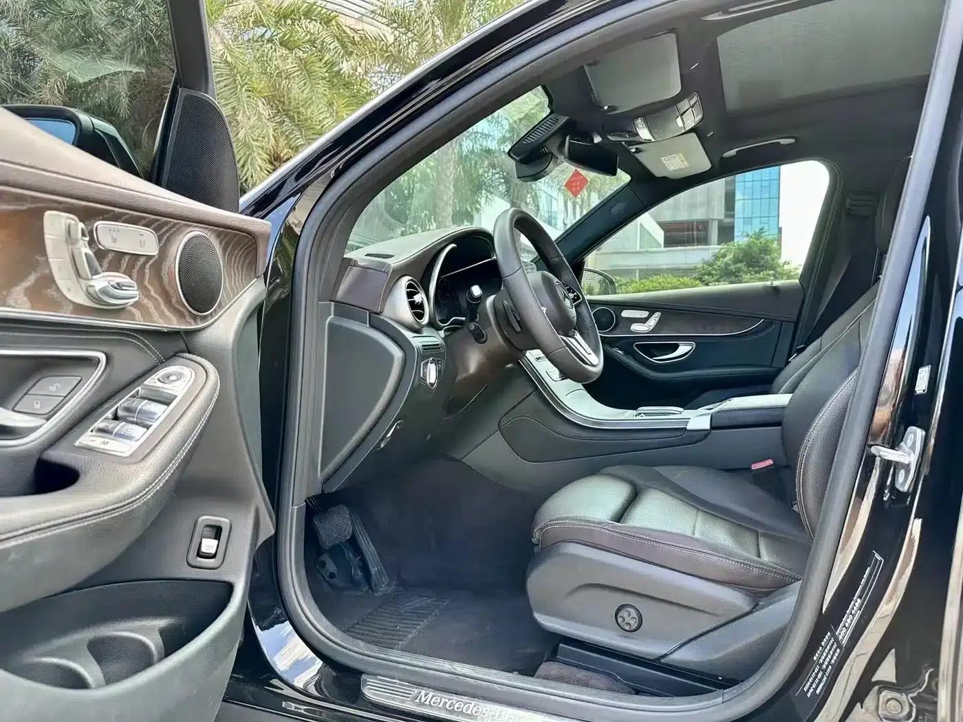 2020 Mercedes-Benz GLC 300 L 4MATIC Dynamic — миниатюра 7