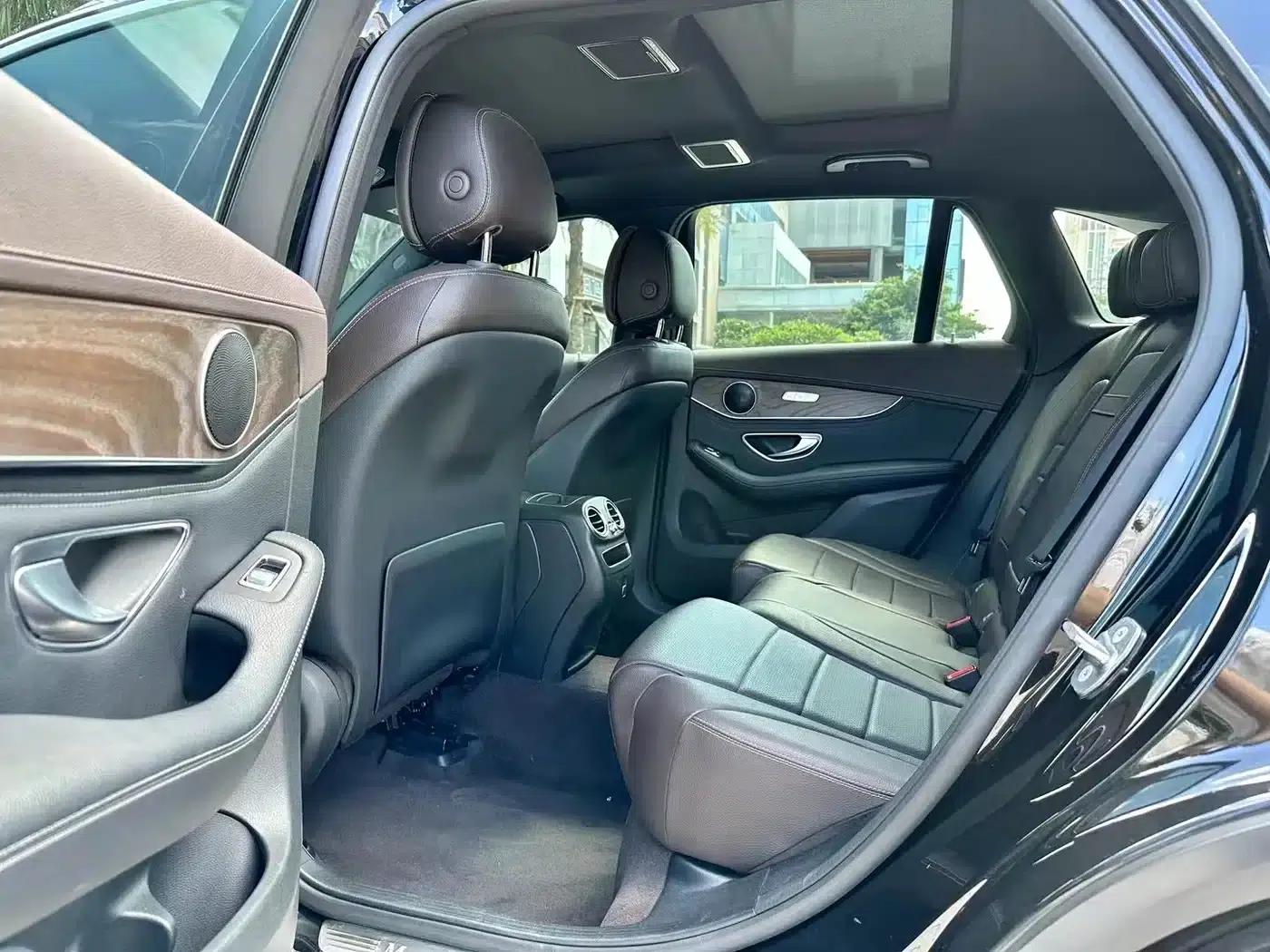 2020 Mercedes-Benz GLC 300 L 4MATIC Dynamic — миниатюра 9