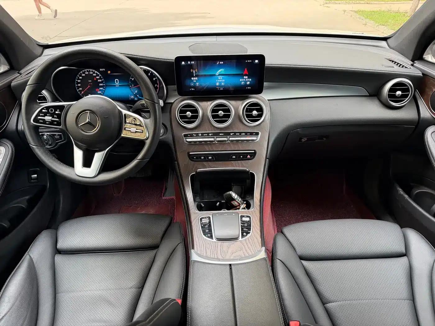 2020 Mercedes-Benz GLC Facelift: GLC 260 L 4MATIC Luxury — миниатюра 6