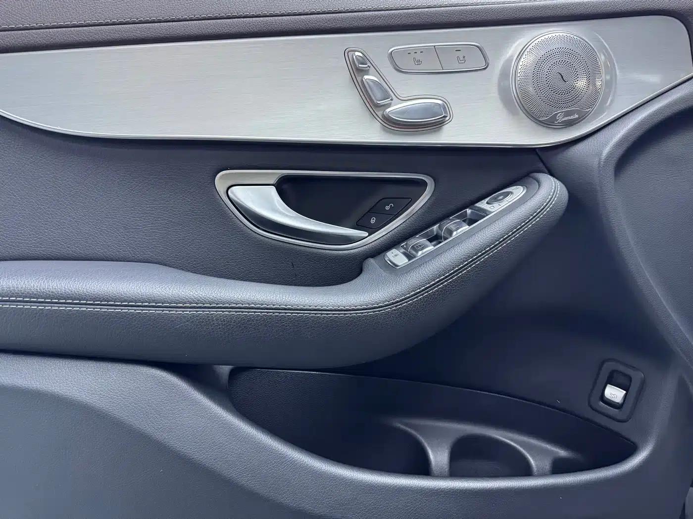 2022 Mercedes-Benz GLC 260 L 4MATIC Dynamic — миниатюра 5