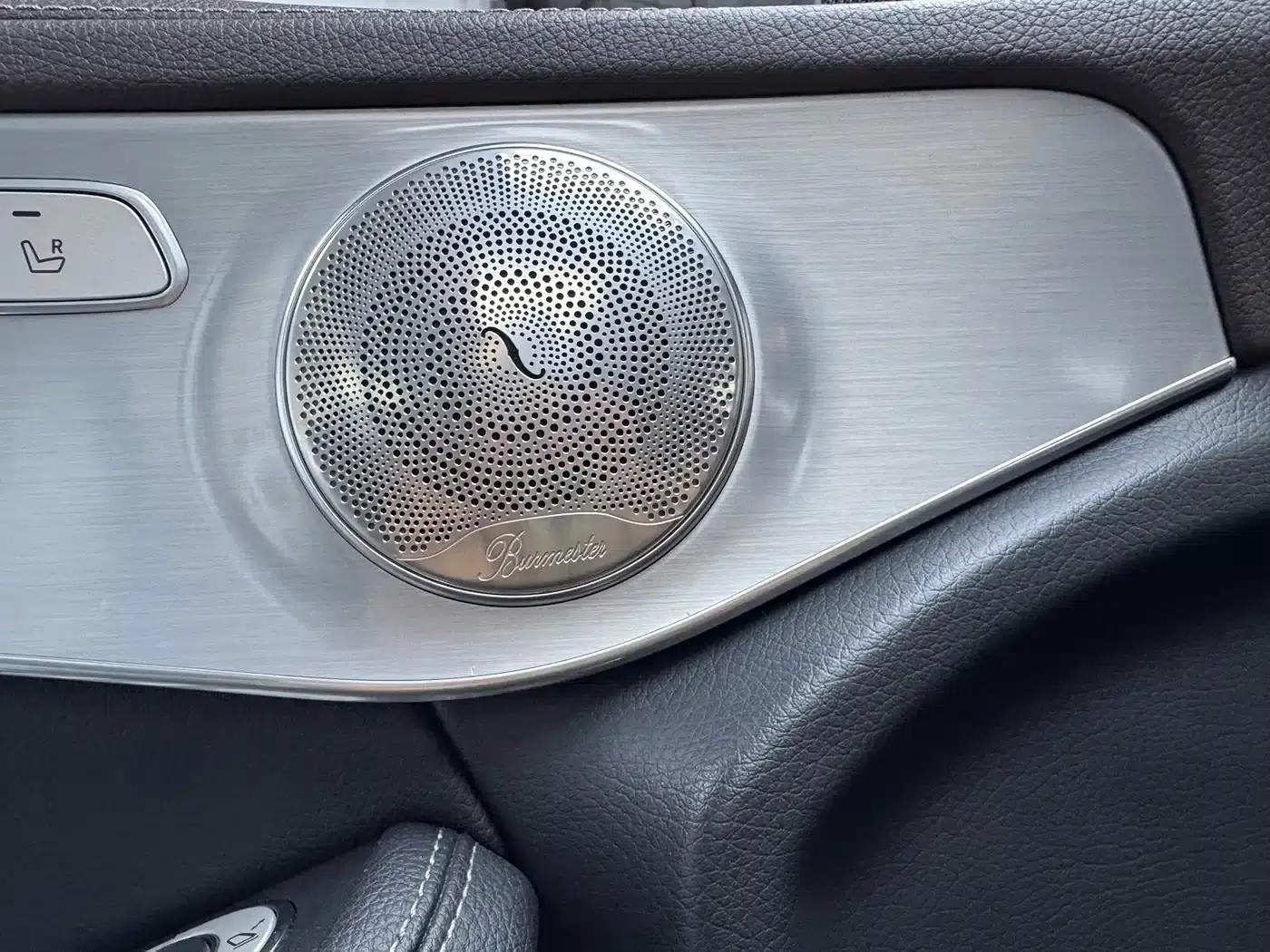 2022 Mercedes-Benz GLC 260 L 4MATIC Dynamic — миниатюра 6