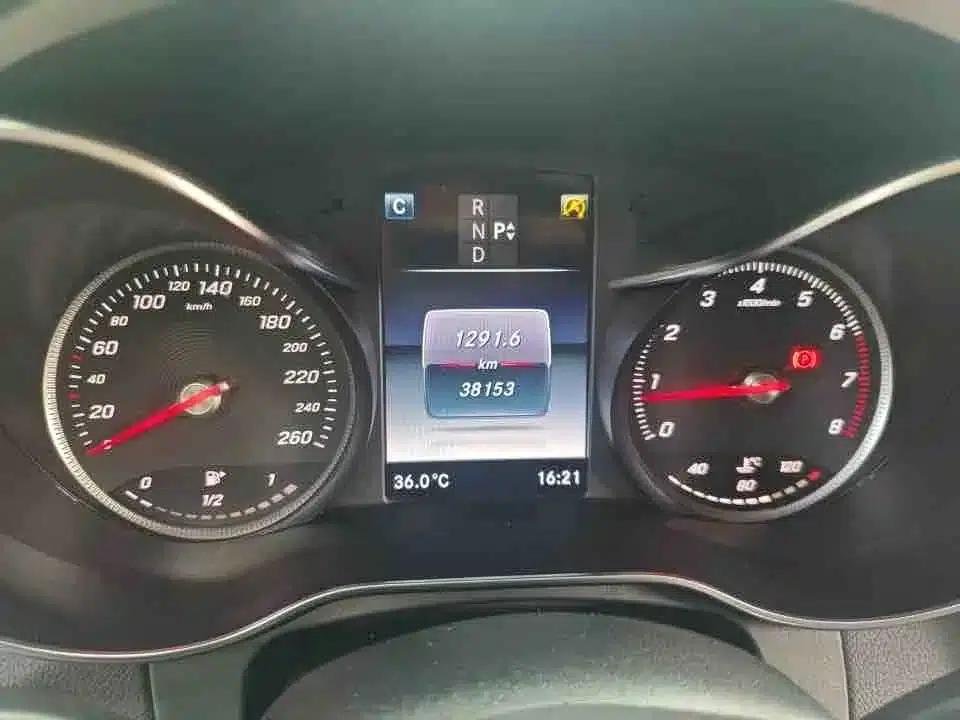2018 Mercedes-Benz GLC Facelift: GLC 300 4MATIC Dynamic — миниатюра 7