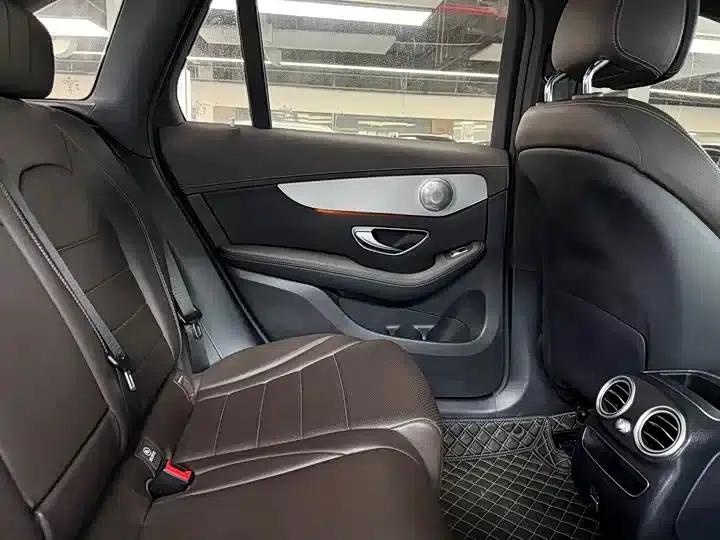 2022 Mercedes-Benz GLC 260 L 4MATIC Dynamic — миниатюра 11