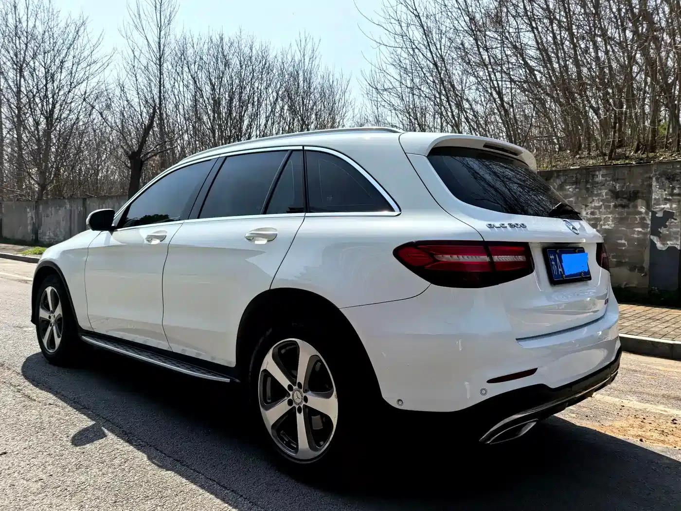 2017 Mercedes-Benz GLC 300 4MATIC Dynamic — миниатюра 12