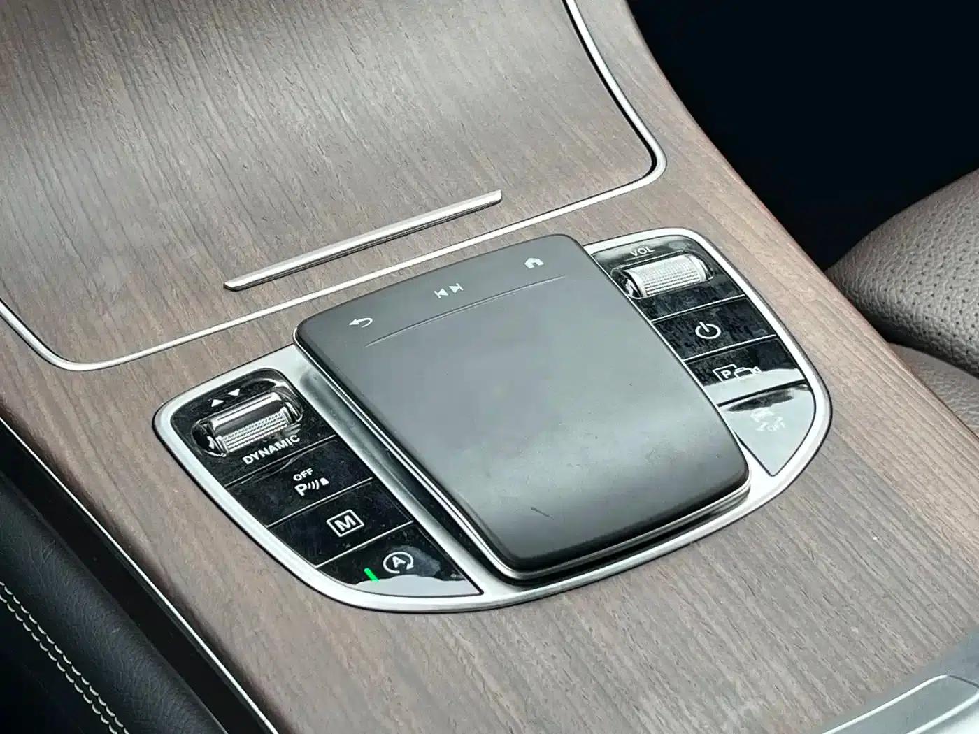2021 Mercedes-Benz GLC 300 L 4MATIC Dynamic — миниатюра 14