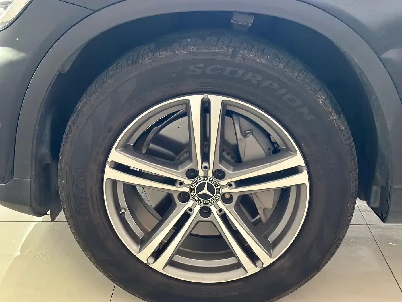 2021 Mercedes-Benz GLC 260 L 4MATIC Dynamic — миниатюра 22