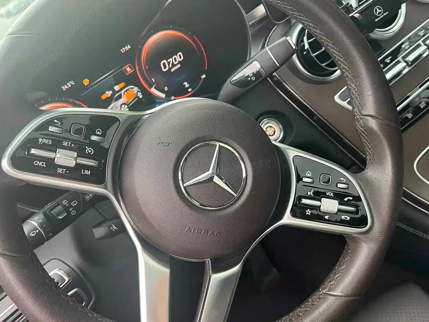 2022 Mercedes-Benz GLC 300 L 4MATIC Dynamic — миниатюра 8