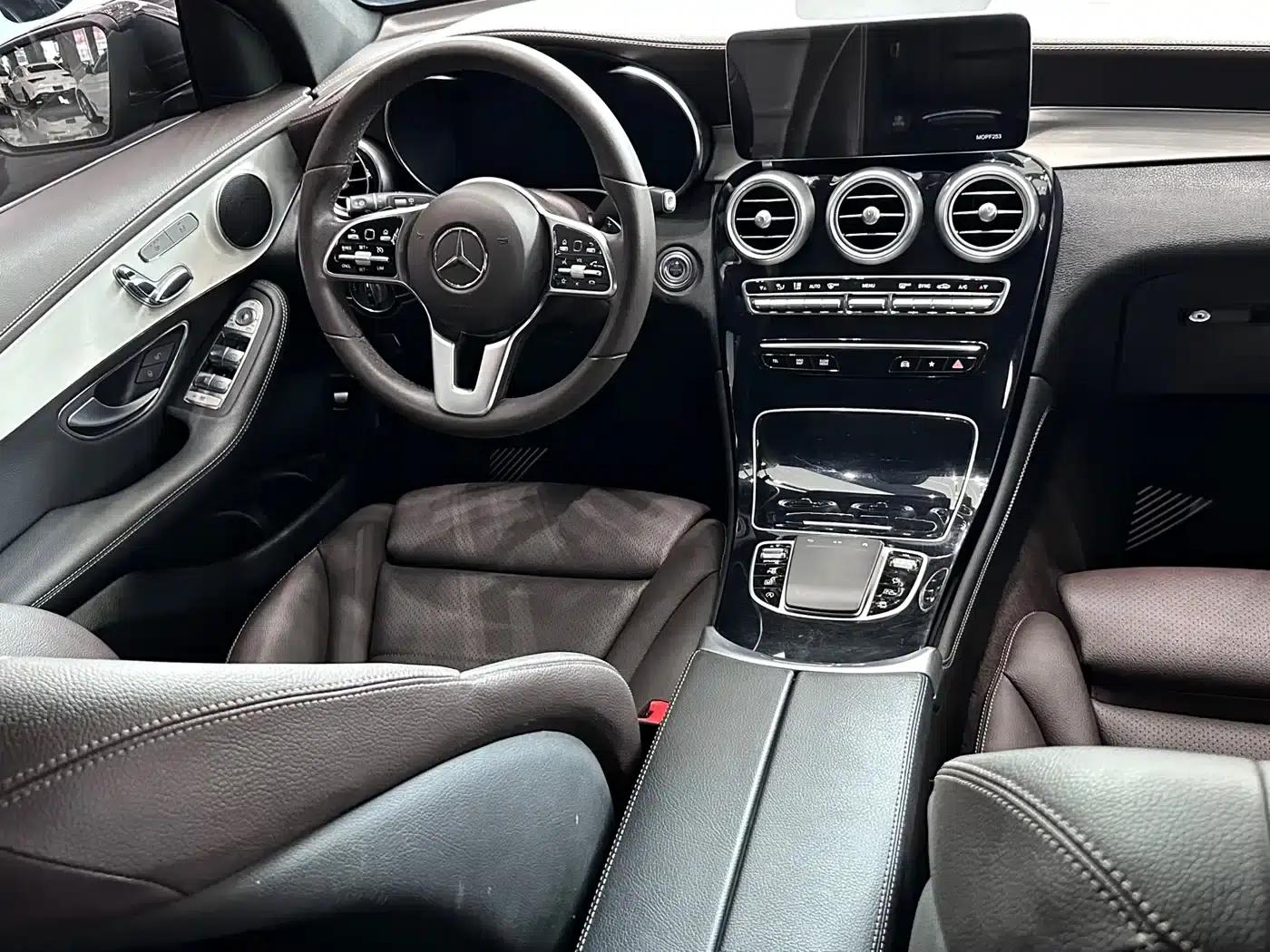 2021 Mercedes-Benz GLC 260 L 4MATIC Dynamic — миниатюра 11
