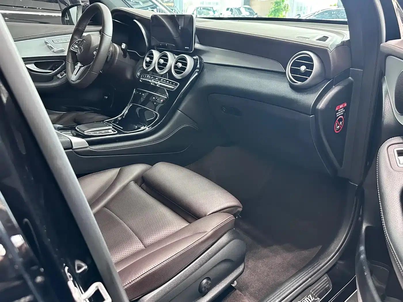 2021 Mercedes-Benz GLC 260 L 4MATIC Dynamic — миниатюра 4