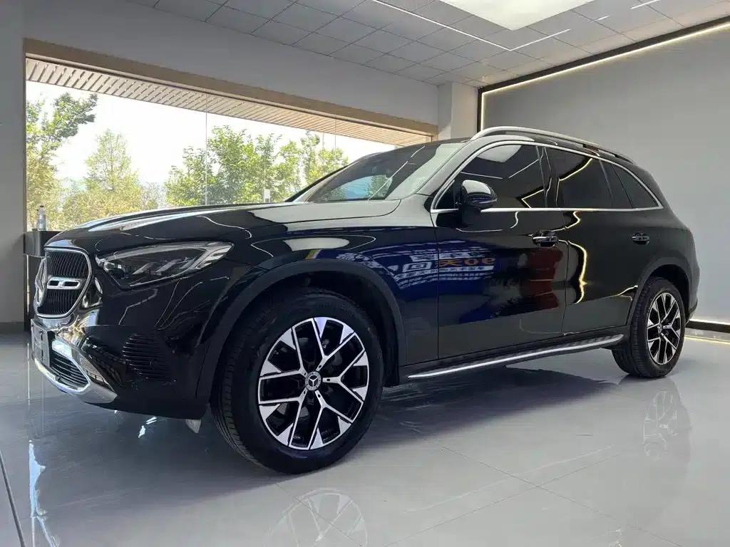 2024 Mercedes-Benz GLC 260 L 4MATIC Dynamic 5-seater — миниатюра 1