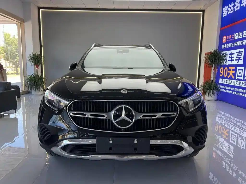 2024 Mercedes-Benz GLC 260 L 4MATIC Dynamic 5-seater — миниатюра 2