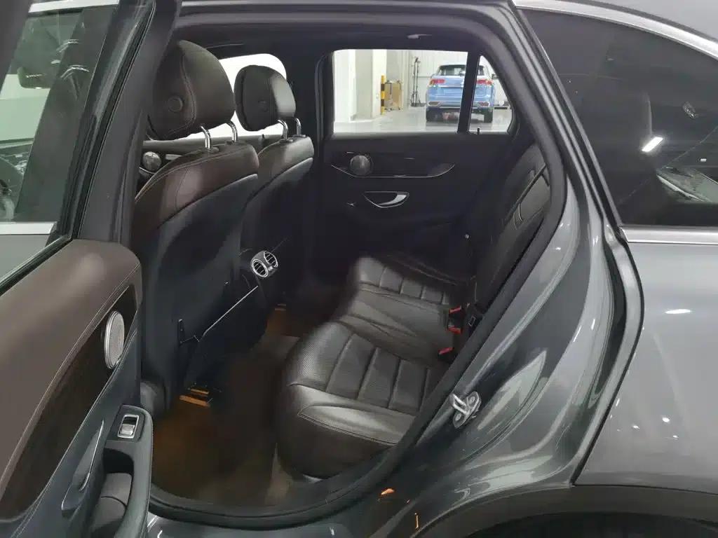 2017 Mercedes-Benz GLC 260 4MATIC Dynamic — миниатюра 15