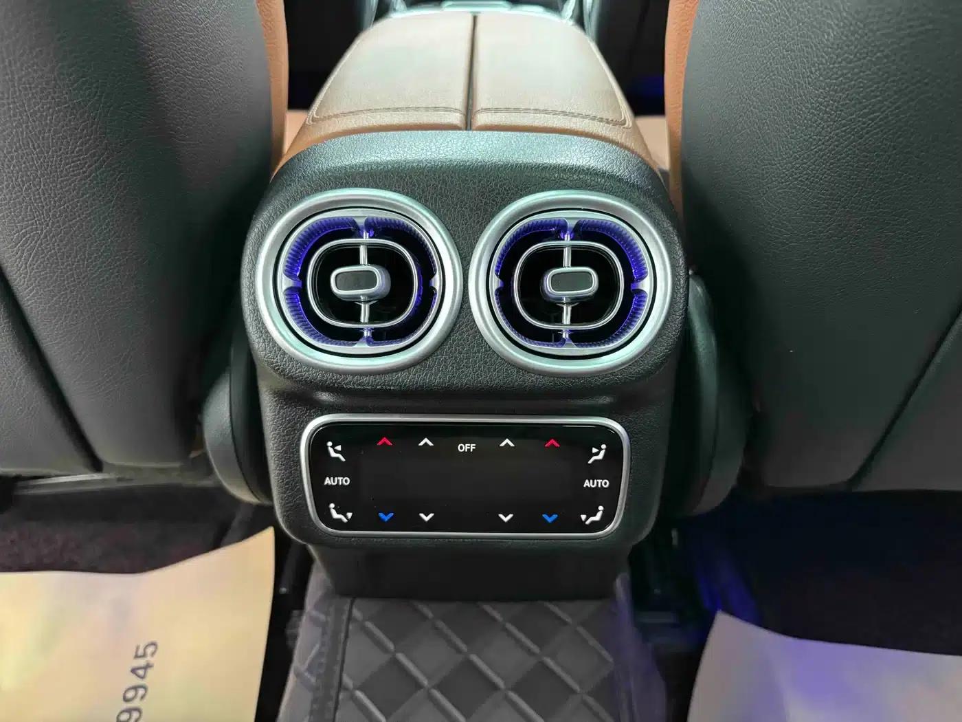 2023 Mercedes-Benz GLC Facelift: GLC 300 L 4MATIC Dynamic 5-Seater — миниатюра 16