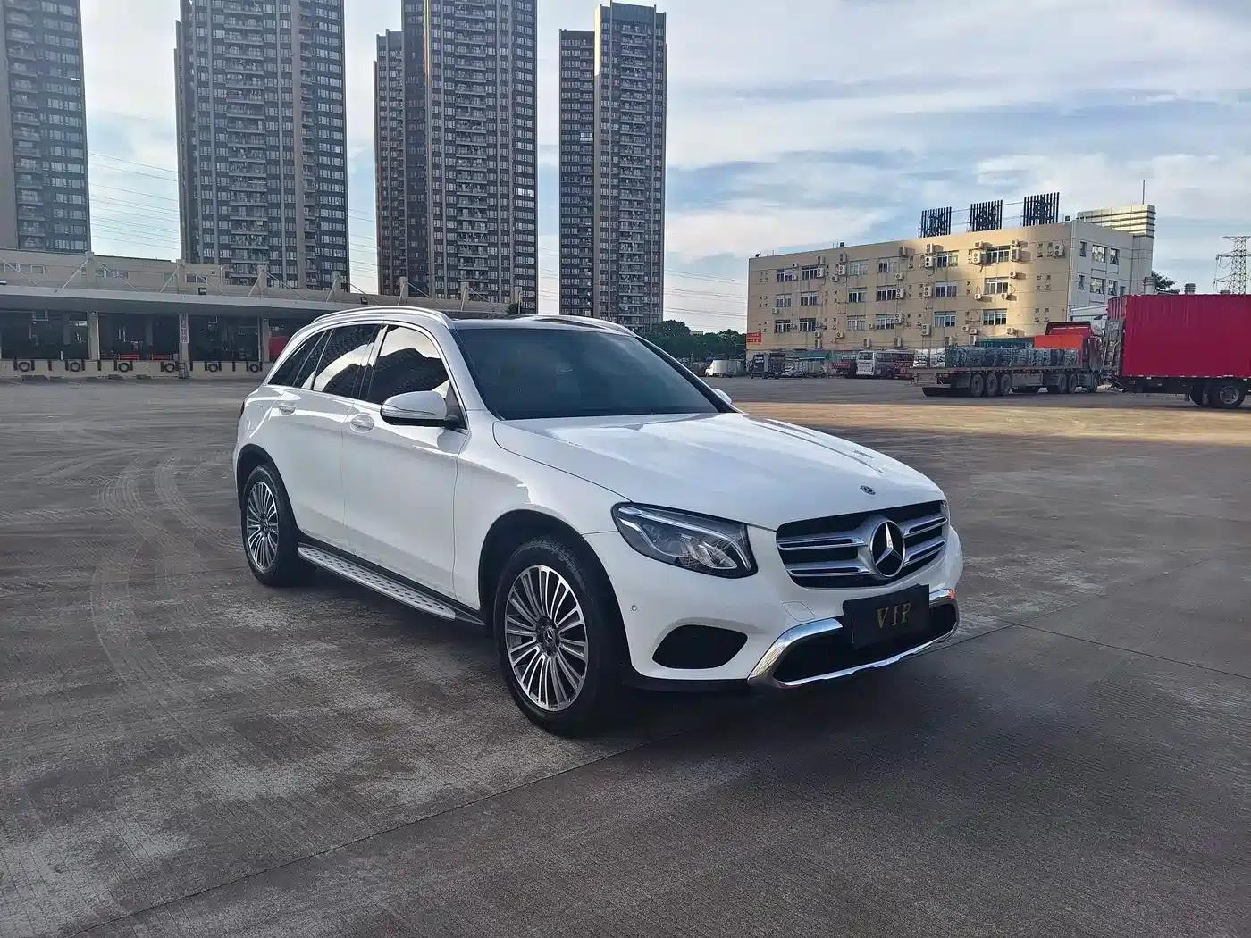 2017 Mercedes-Benz GLC 200 4MATIC — миниатюра 3