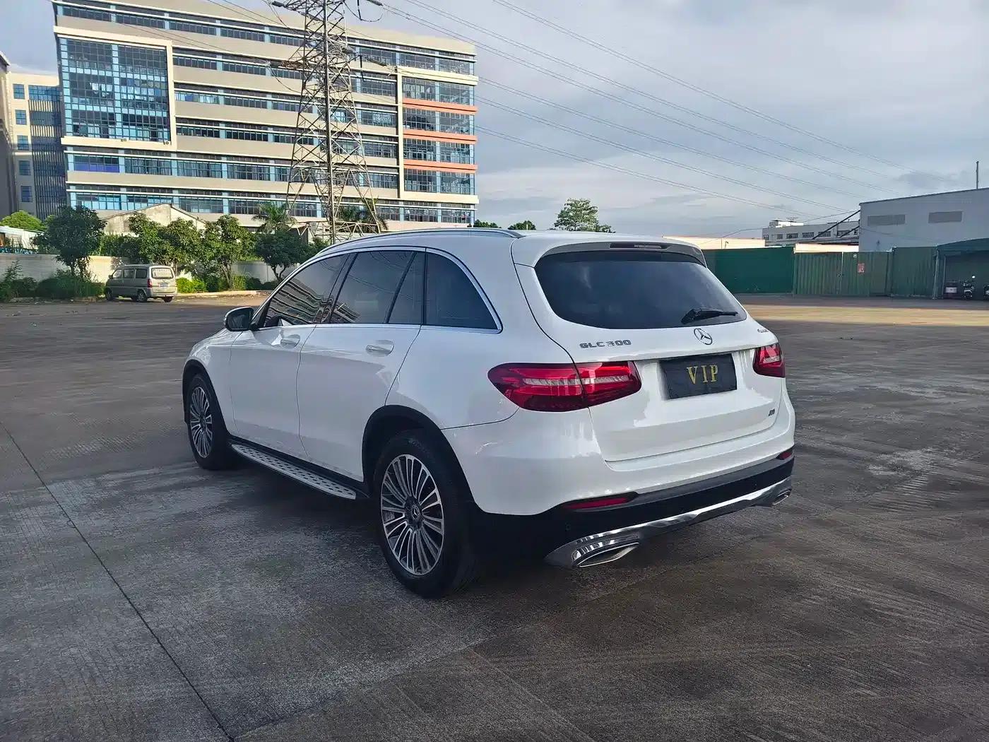 2017 Mercedes-Benz GLC 200 4MATIC — миниатюра 4