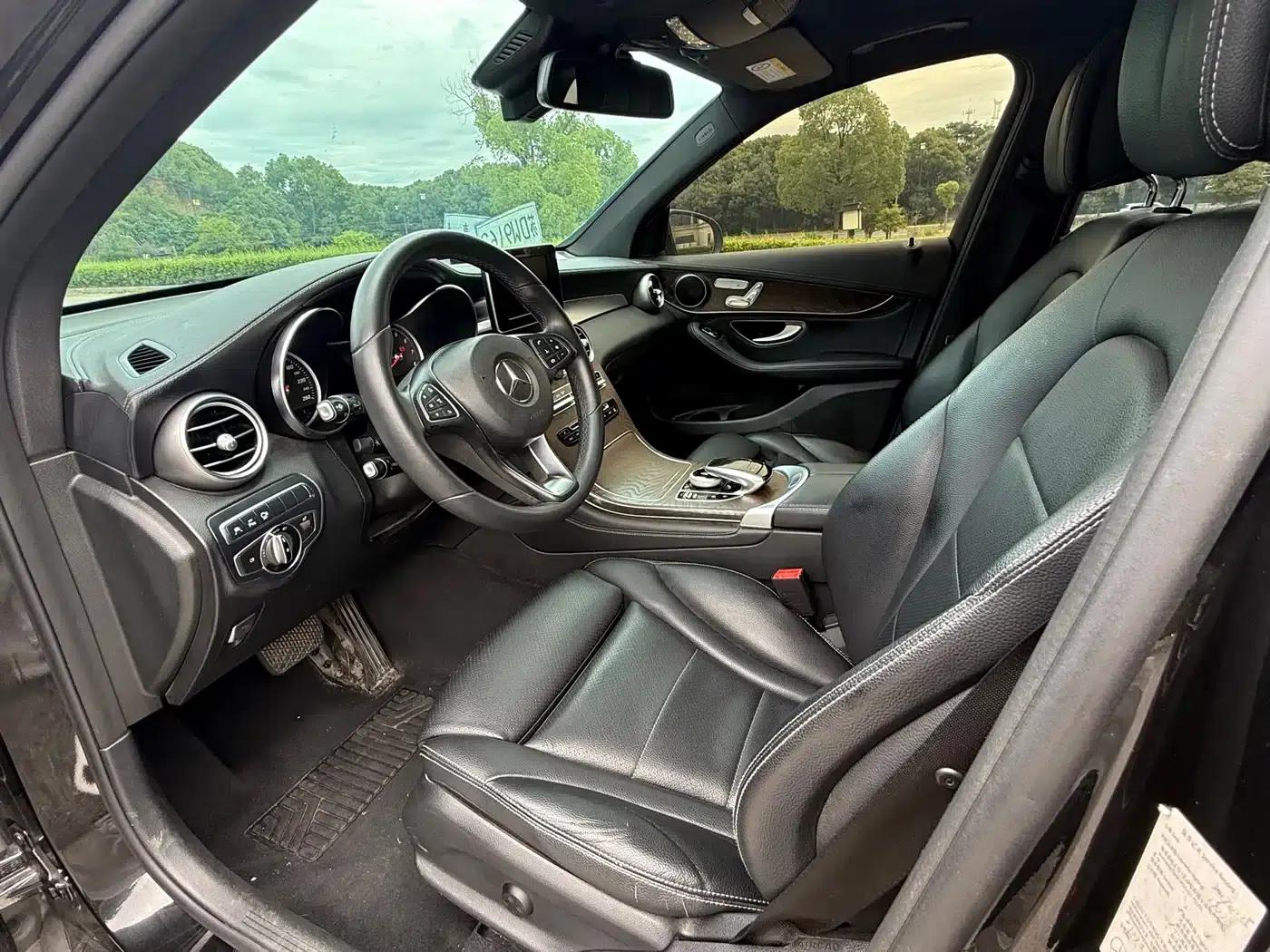 2017 Mercedes-Benz GLC 300 4MATIC Dynamic — миниатюра 7