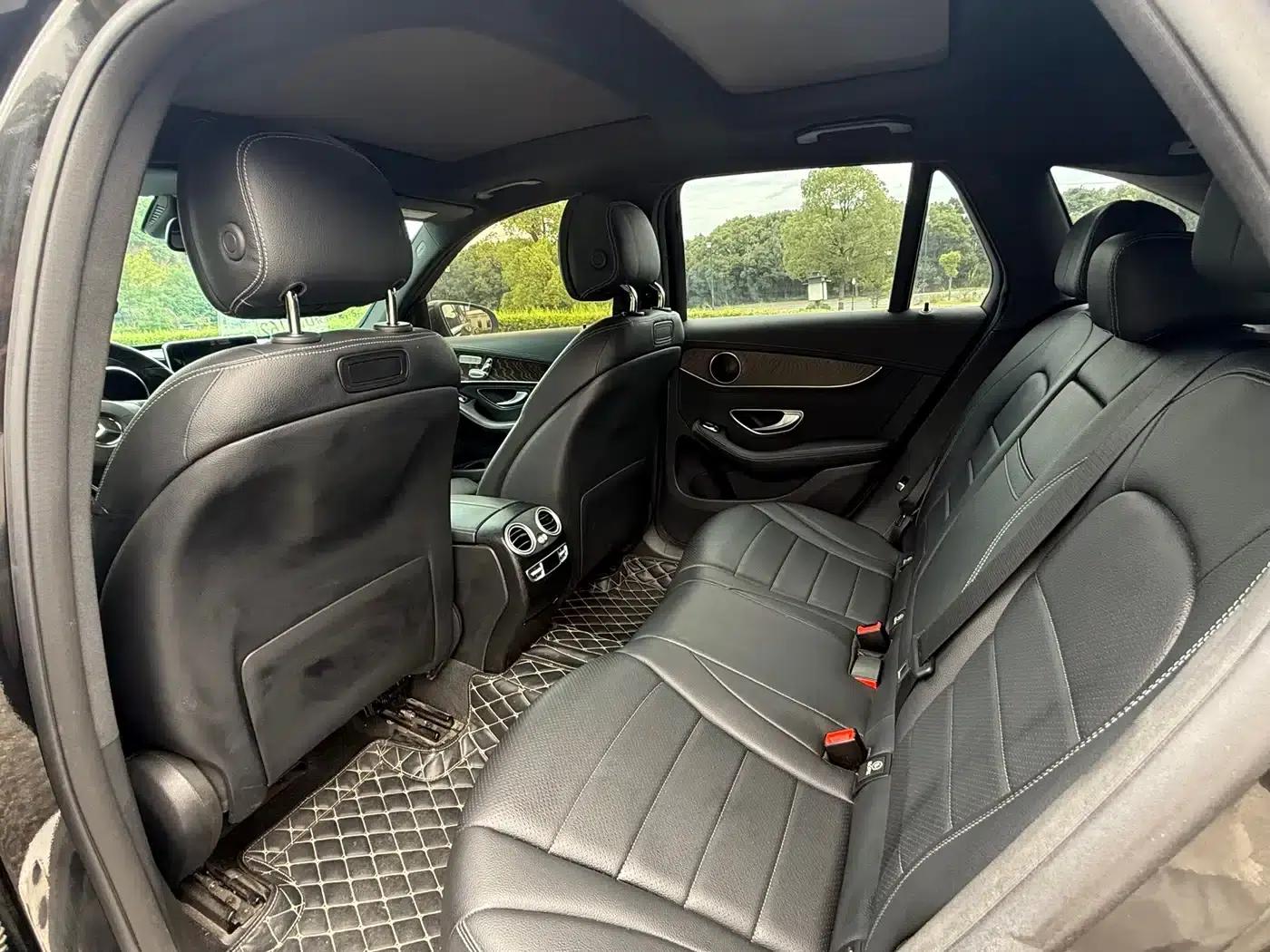 2017 Mercedes-Benz GLC 300 4MATIC Dynamic — миниатюра 8