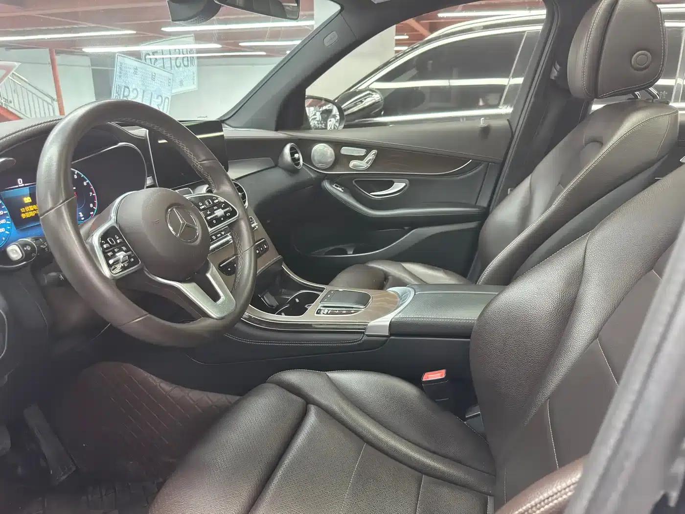 2020 Mercedes-Benz GLC 300 L 4MATIC Dynamic — миниатюра 4