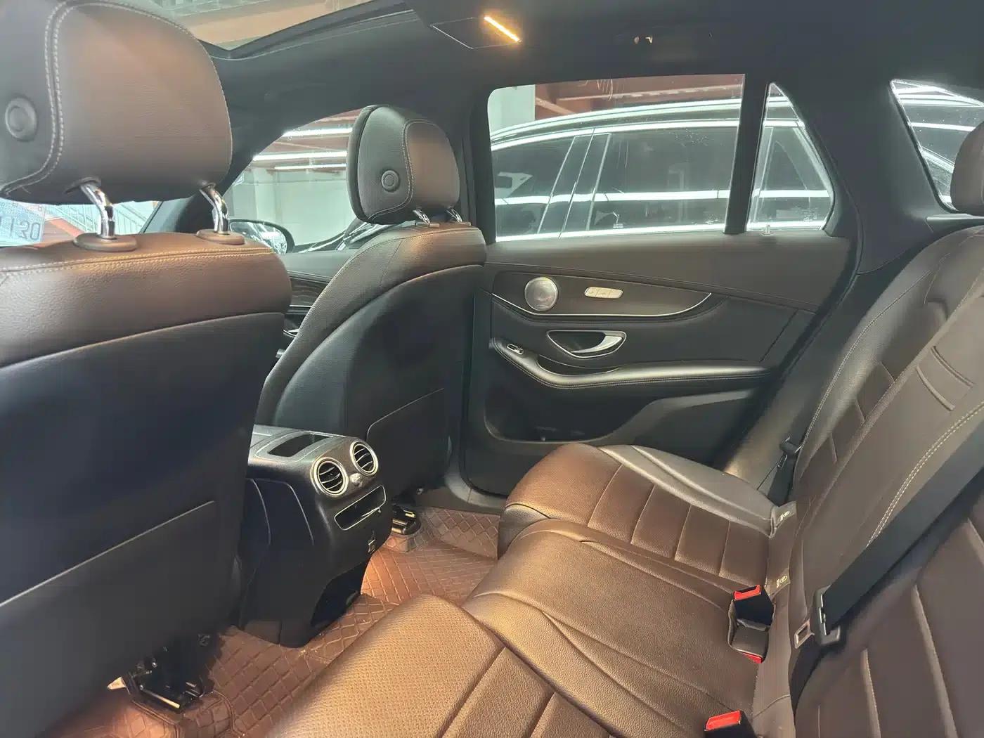 2020 Mercedes-Benz GLC 300 L 4MATIC Dynamic — миниатюра 5