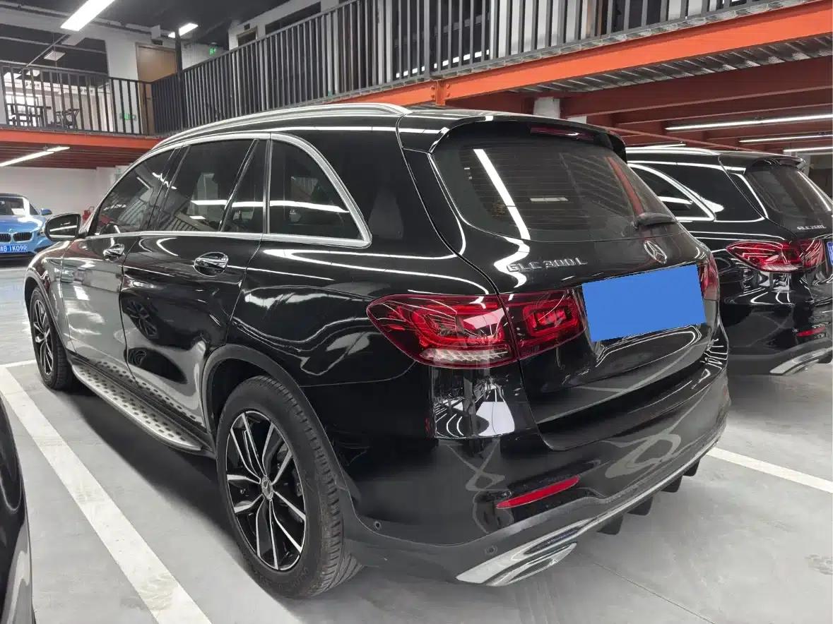 2020 Mercedes-Benz GLC 300 L 4MATIC Dynamic — миниатюра 7