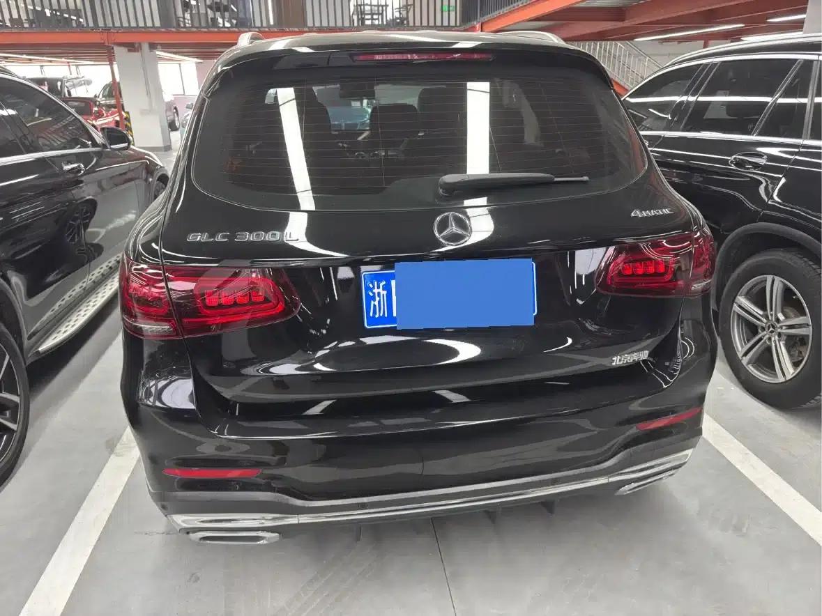 2020 Mercedes-Benz GLC 300 L 4MATIC Dynamic — миниатюра 8