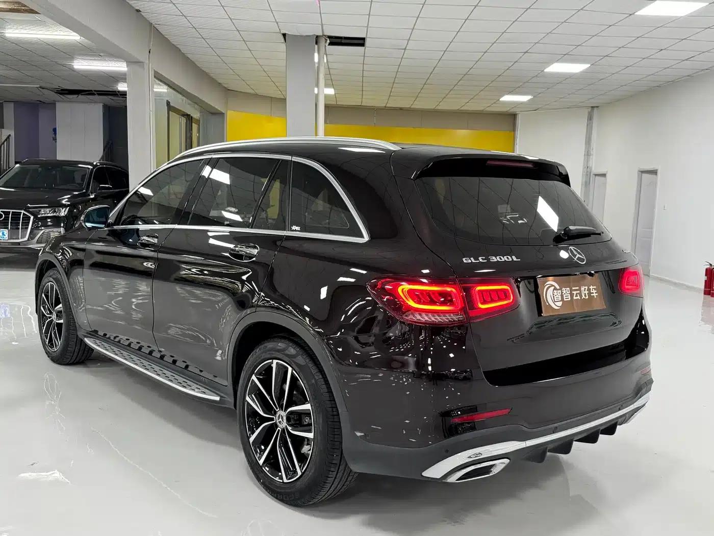 2022 Mercedes-Benz GLC 300 L 4MATIC Dynamic — миниатюра 7
