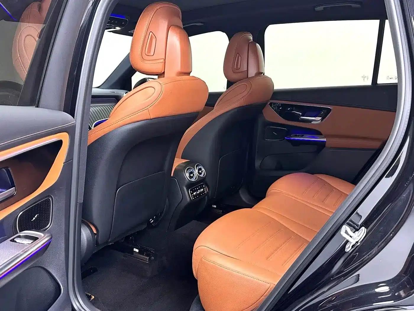 2024 Mercedes-Benz GLC 300 L 4MATIC Dynamic 5-seater — миниатюра 7