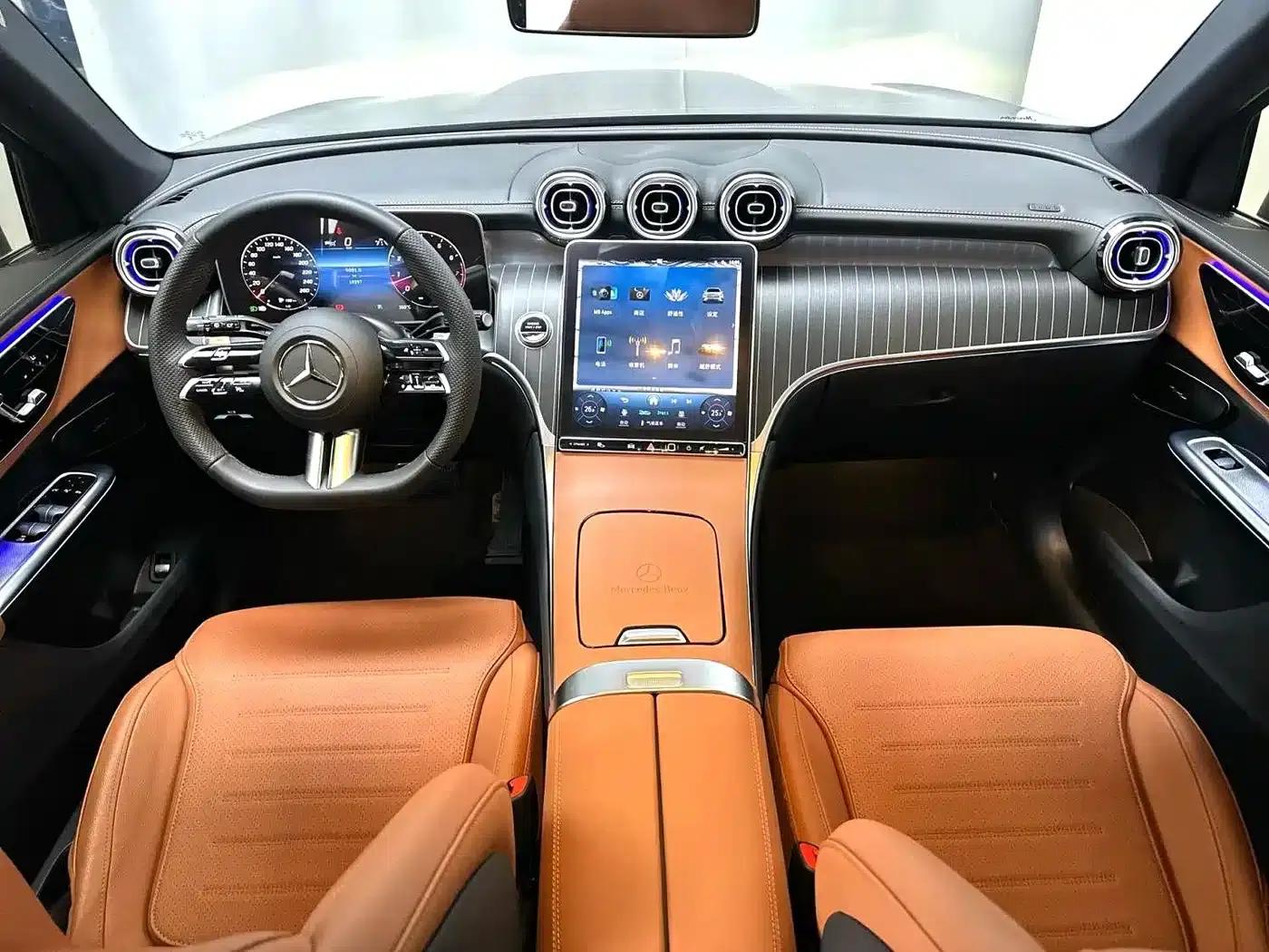 2024 Mercedes-Benz GLC 300 L 4MATIC Dynamic 5-seater — миниатюра 10