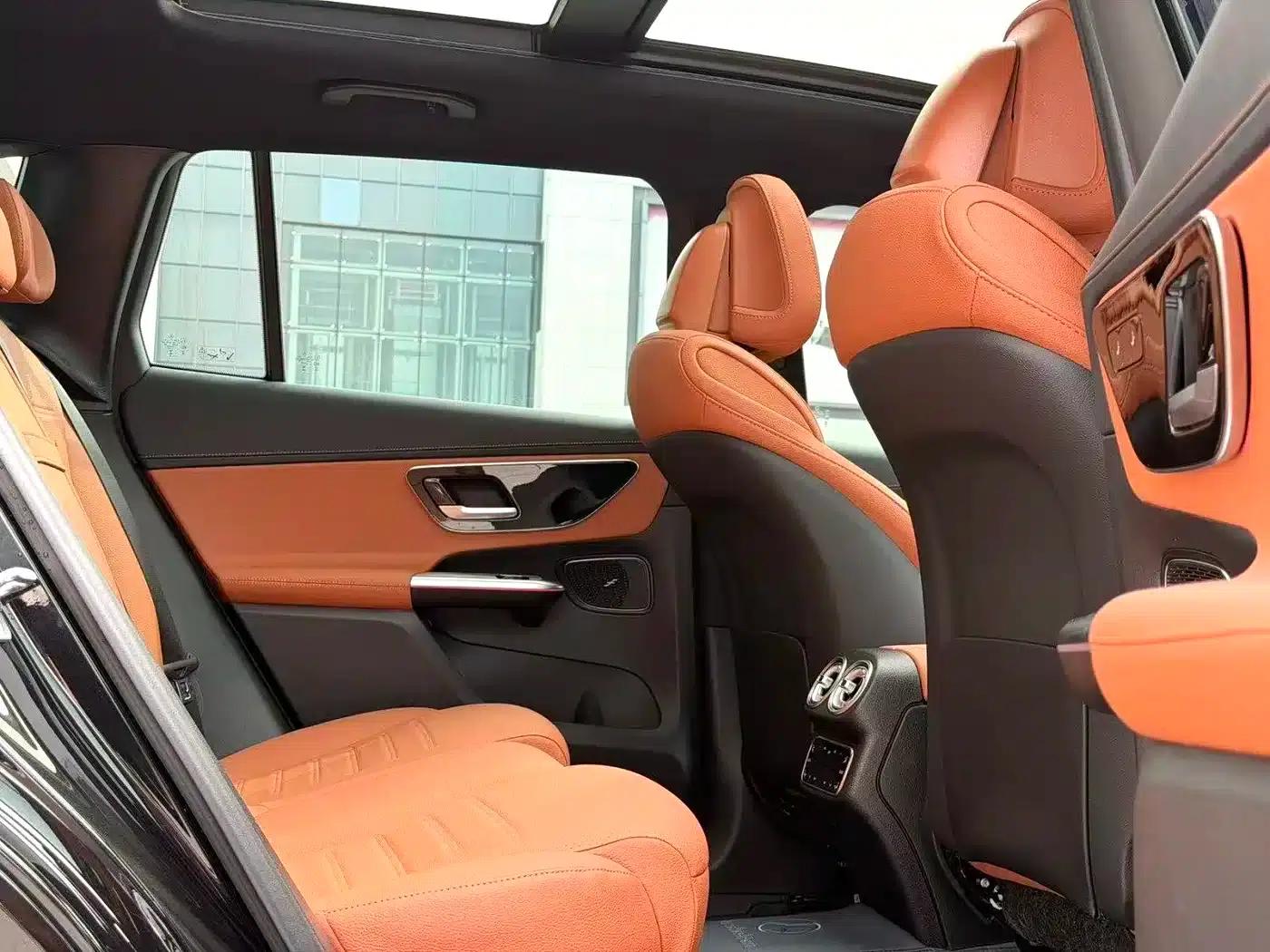 Mercedes-Benz GLC 2025 GLC 260 L 4MATIC Luxury — миниатюра 14