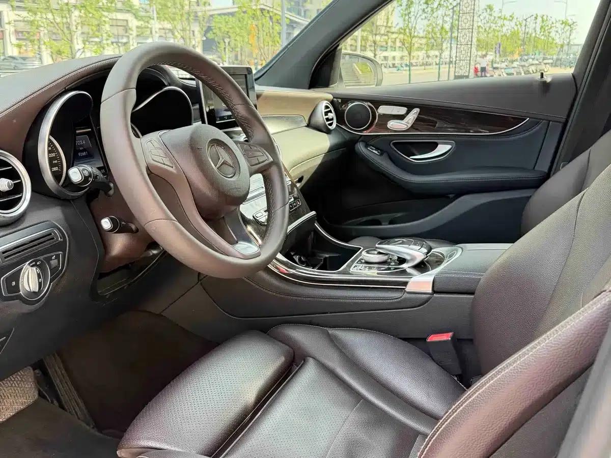 2017 Mercedes-Benz GLC 260 4MATIC Dynamic — миниатюра 7