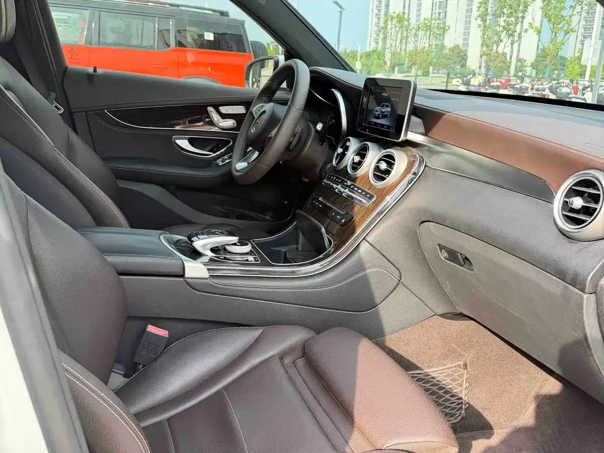 2017 Mercedes-Benz GLC 260 4MATIC Dynamic — миниатюра 9