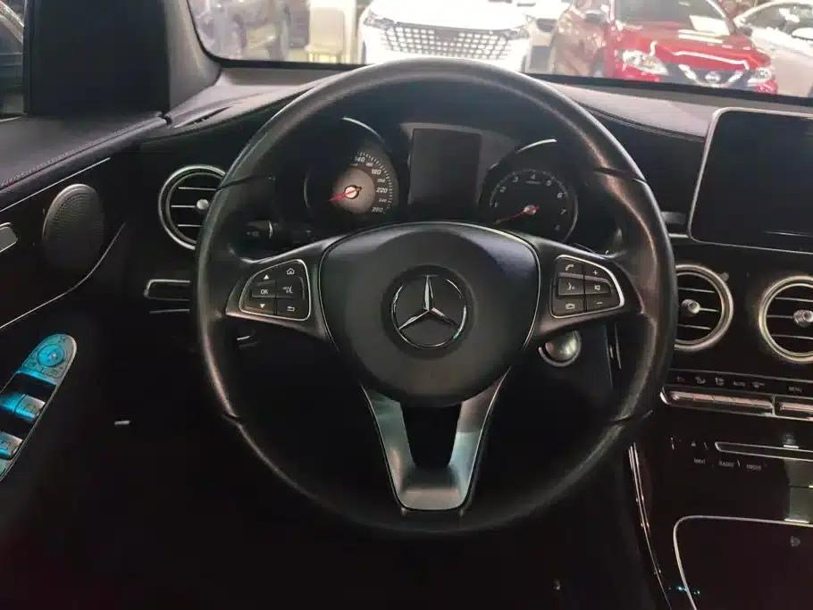 2019 Mercedes-Benz GLC 260 L 4MATIC Dynamic — миниатюра 15