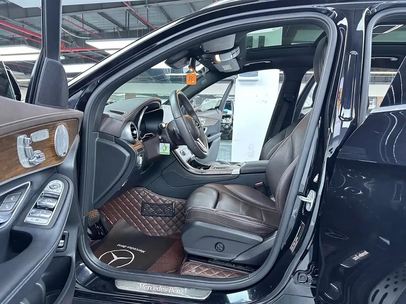 2021 Mercedes-Benz GLC 300 L 4MATIC Dynamic — миниатюра 4