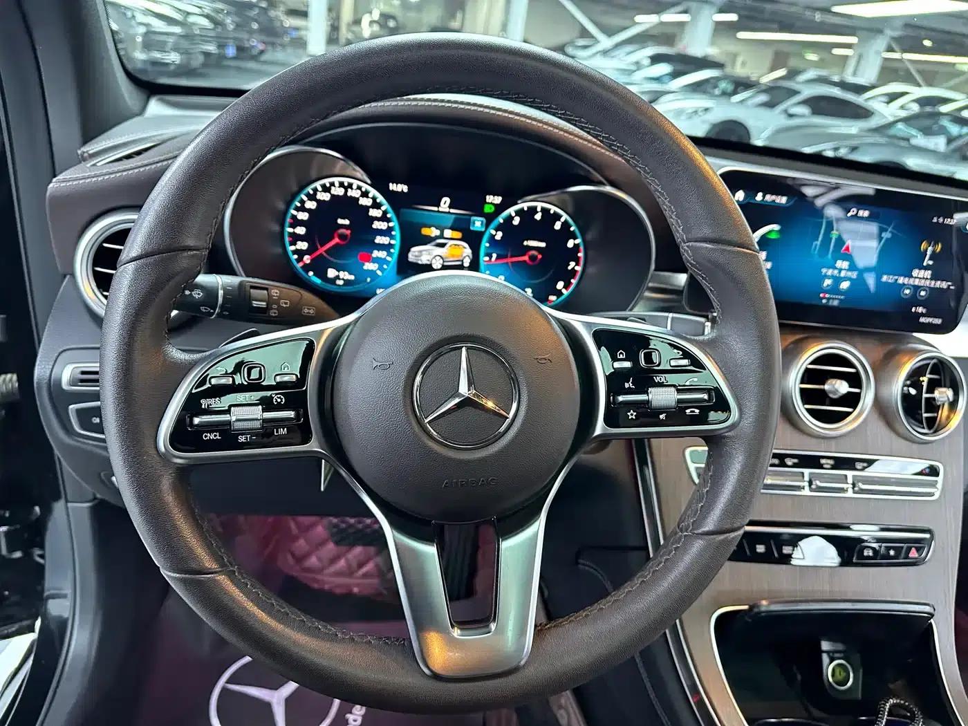 2021 Mercedes-Benz GLC 300 L 4MATIC Dynamic — миниатюра 7