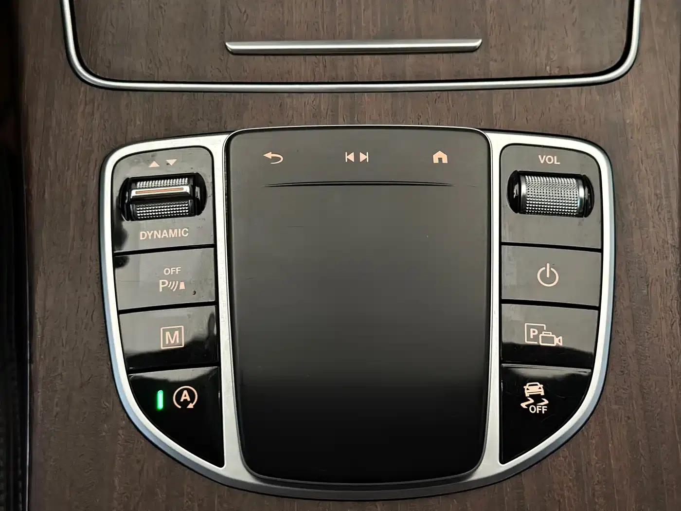 2020 Mercedes-Benz GLC 300 L 4MATIC Luxury — миниатюра 13