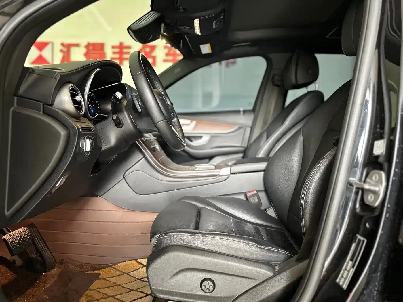 2020 Mercedes-Benz GLC 300 L 4MATIC Luxury — миниатюра 7