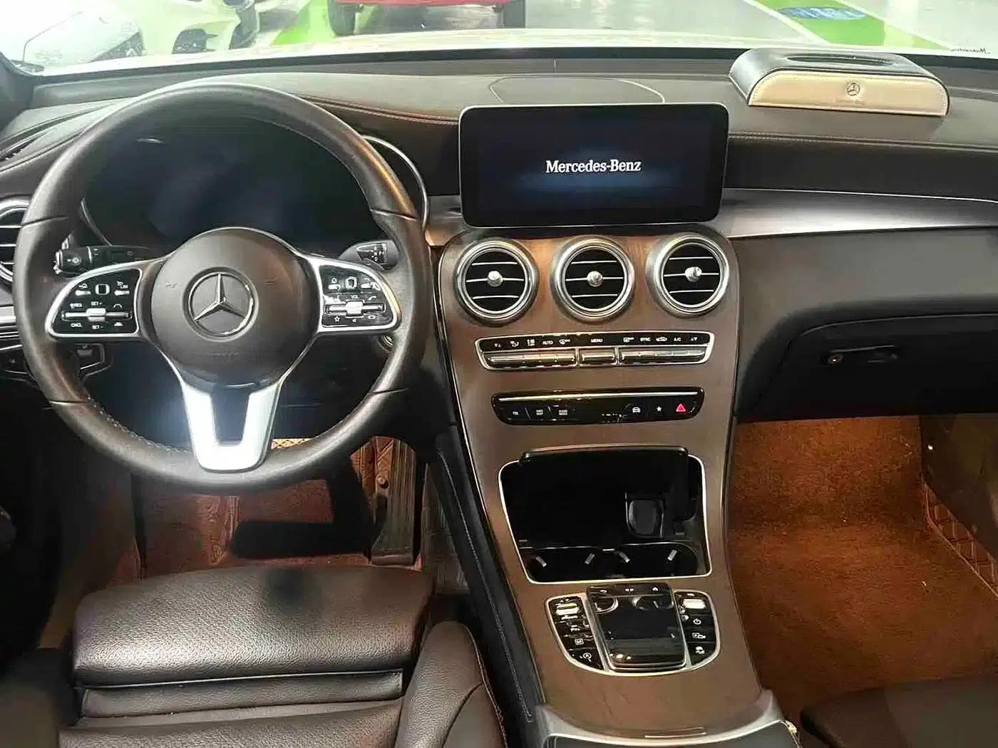 2020 Mercedes-Benz GLC Facelift: GLC 260 L 4MATIC Luxury — миниатюра 5